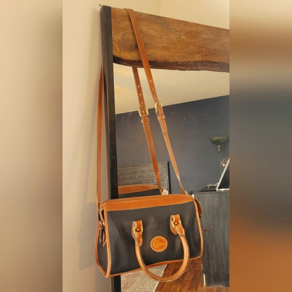 Rare Vintage Dooney & Burke - Picture 1 of 8